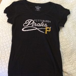 Pittsburgh Pirates Vneck Tee